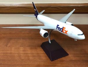FedEx-airplane