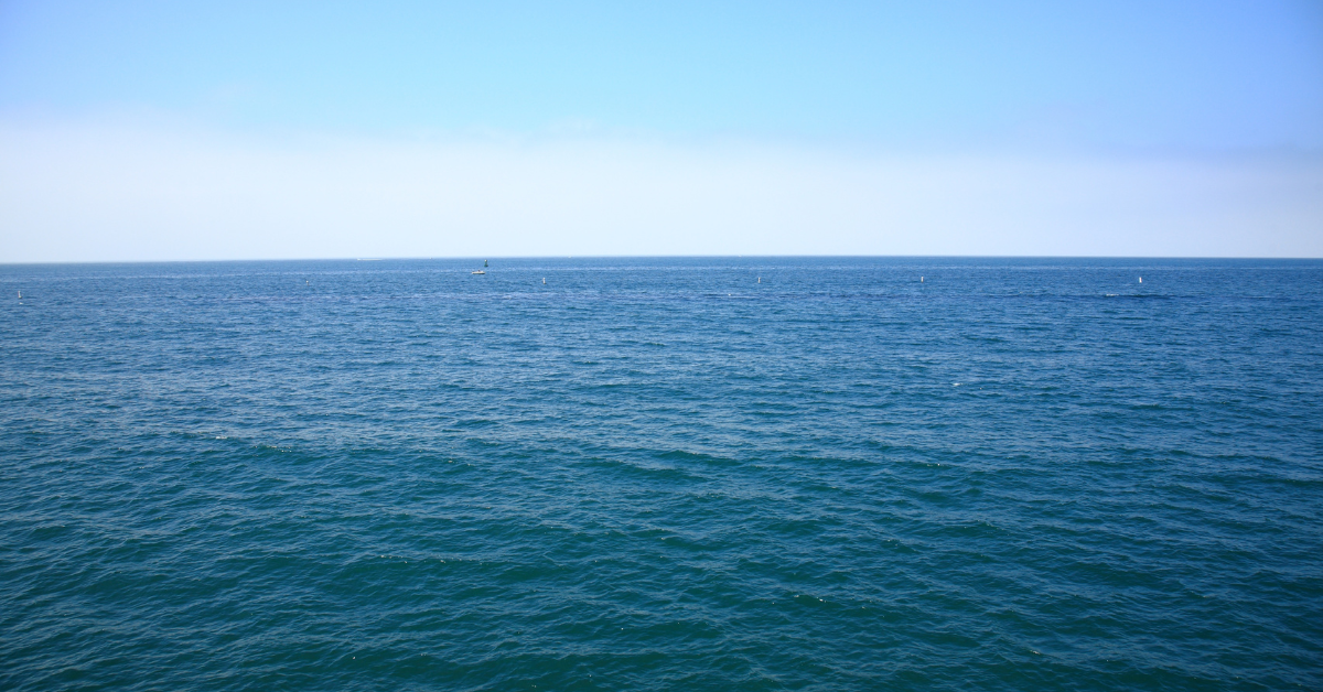 do-planes-fly-over-the-pacific-ocean-sheffield-school
